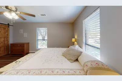 802 Amy Circle, Marble Falls, TX 78654 - Photo 5