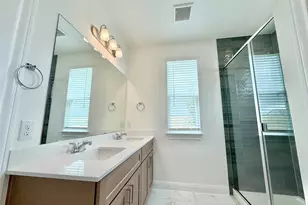 405 Young St, Buda, TX 78610 - Photo 9