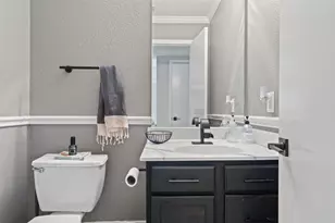 5409 Bahan Dr, Del Valle, TX 78617 - Photo 9