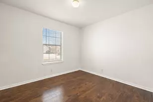 239 Dana Dr, Hutto, TX 78634 - Photo 17