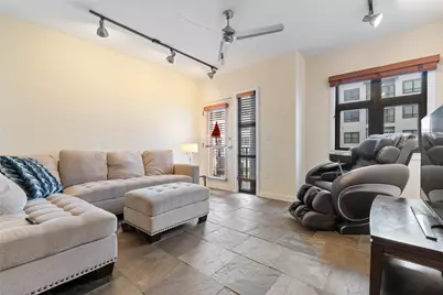 1812 West Avenue #408, Austin, TX 78701 - Photo 3