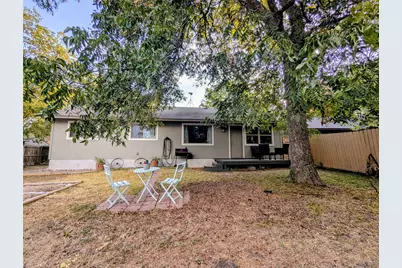 2423 Village Walk, Austin, TX 78744 - Photo 27