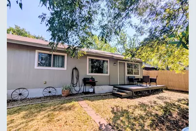 2423 Village Walk, Austin, TX 78744 - Photo 29