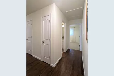 2423 Village Walk, Austin, TX 78744 - Photo 15