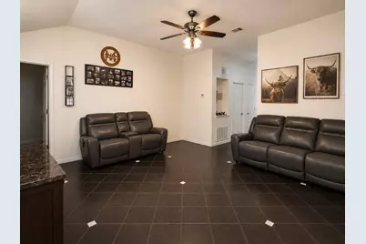 120 Evergreen Circle, Georgetown, TX 78626 - Photo 3