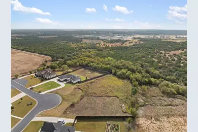 120 Huerta Road, Florence, TX 76527 - Photo 3