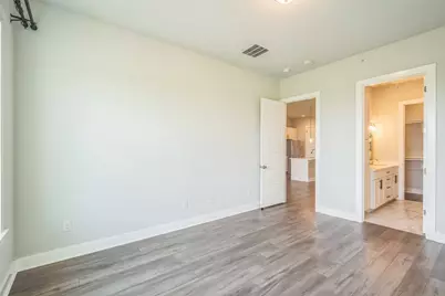 4507 E Martin Luther King Jr Boulevard #133, Austin, TX 78722 - Photo 13