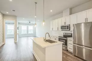 4507 E Martin Luther King Jr Blvd, Austin, TX 78722 - Photo 1