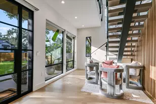 403 Ridgewood, Austin, TX 78746 - Photo 7