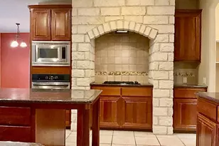 7015 Tanaqua Ln, Austin, TX 78739 - Photo 11