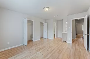 2106 Ponciana Loop, Austin, TX 78744 - Photo 17