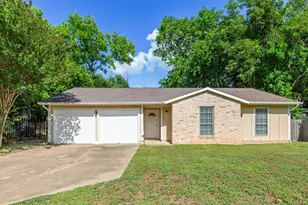 2106 Ponciana Loop, Austin, TX 78744 - Photo 1