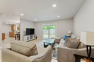 2106 Ponciana Loop, Austin, TX 78744 - Photo 7