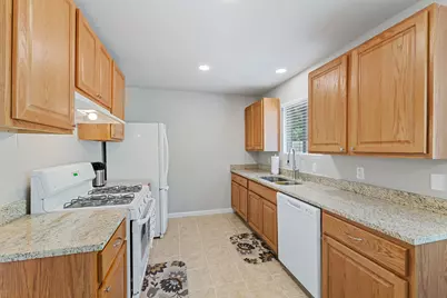 2106 Ponciana Loop, Austin, TX 78744 - Photo 11