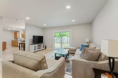 2106 Ponciana Loop, Austin, TX 78744 - Photo 7
