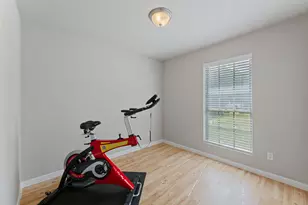 2106 Ponciana Loop, Austin, TX 78744 - Photo 15