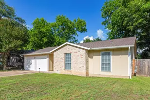 2106 Ponciana Loop, Austin, TX 78744 - Photo 3