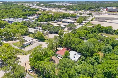 502 Thompson Lane, Austin, TX 78742 - Photo 35