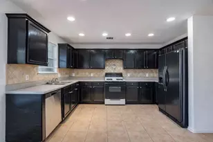 1032 Doras Dr, Pflugerville, TX 78660 - Photo 9