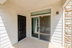 12215 Hunters Chase Dr, Austin, TX 78729 - Photo 15