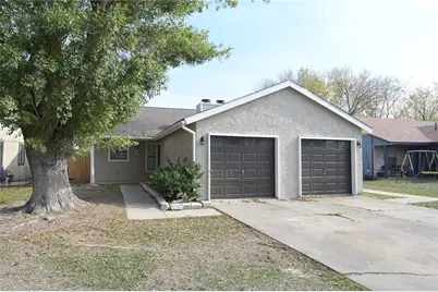 916 Crockett Street #A, Lockhart, TX 78644 - Photo 1