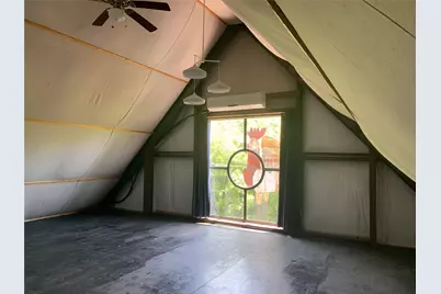 640 Tillery Street, Austin, TX 78702 - Photo 9