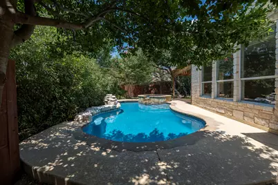 6304 Salcon Cliff Drive, Austin, TX 78749 - Photo 27