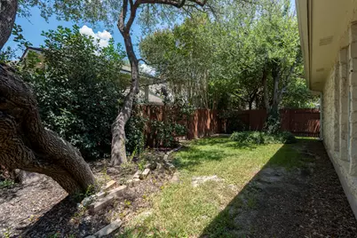 6304 Salcon Cliff Drive, Austin, TX 78749 - Photo 29