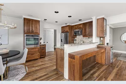 2710 Thrushwood Drive, Austin, TX 78757 - Photo 15