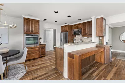 2710 Thrushwood Drive, Austin, TX 78757 - Photo 15