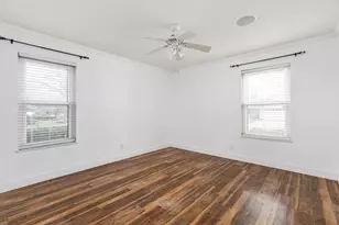 2710 Thrushwood Dr, Austin, TX 78757 - Photo 29