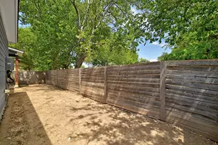 6014 Fairway St, Austin, TX 78741 - Photo 7