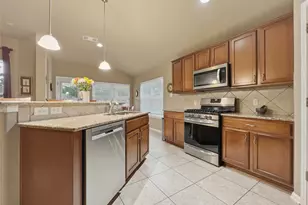 1317 Irish Moss Trail, Round Rock, TX 78665 - Photo 7
