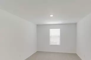 282 Bull Lake Cir, Buda, TX 78610 - Photo 5