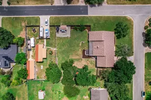 1433 Windcrest Dr, Round Rock, TX 78664 - Photo 17