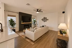 208 Longbridge Dr, Hutto, TX 78634 - Photo 9