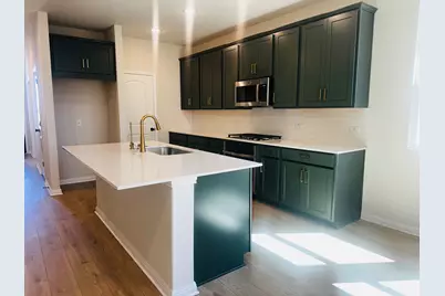 153 Jans Way, Hutto, TX 78626 - Photo 7