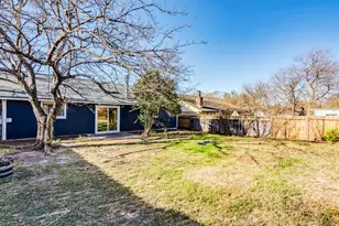 1600 Pine Knoll Dr, Austin, TX 78758 - Photo 27