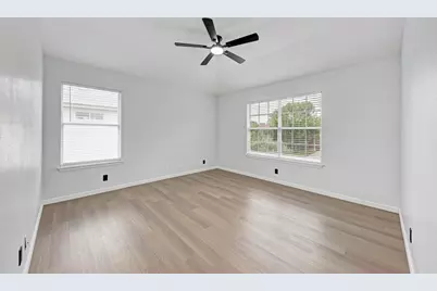 125 Holland Street, Hutto, TX 78634 - Photo 21
