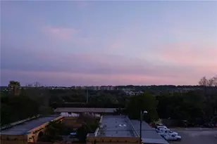 2016 Jesse E. Segovia St, Austin, TX 78702 - Photo 7