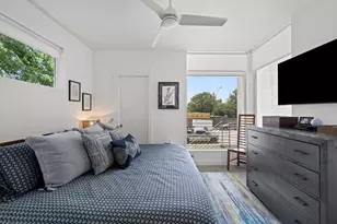 2016 Jesse E. Segovia St, Austin, TX 78702 - Photo 31
