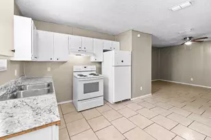 1611 Jones St, Taylor, TX 76574 - Photo 15