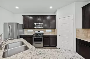 9924 Milla Cir, Austin, TX 78748 - Photo 17