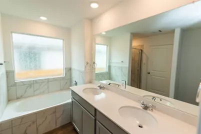 116 The Ugly Way, Jarrell, TX 76537 - Photo 13