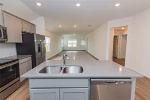 116 The Ugly Wy, Jarrell, TX 76537 - Photo 5