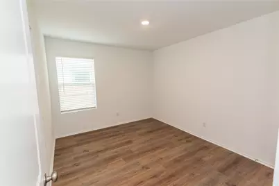 116 The Ugly Way, Jarrell, TX 76537 - Photo 19