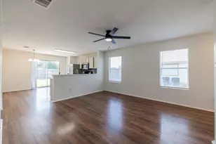306 Quail Hollow Dr, Hutto, TX 78634 - Photo 5