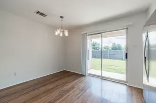 306 Quail Hollow Dr, Hutto, TX 78634 - Photo 11