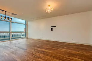 555 E 5th St, Austin, TX 78701 - Photo 5