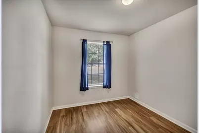 216 Meadowside Drive, Hutto, TX 78634 - Photo 11